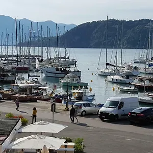 Fronte Mare Sul Molo Lerici